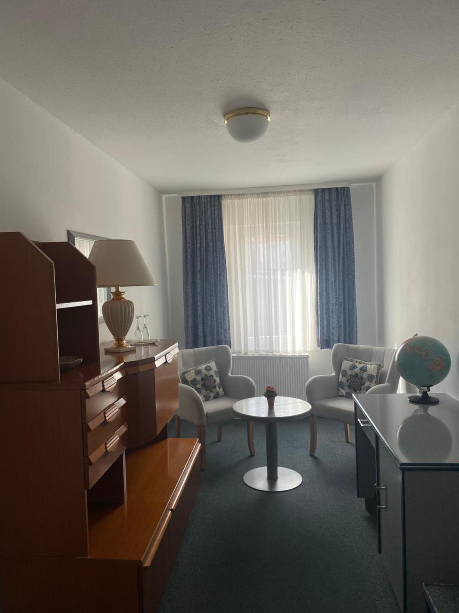 Hotel Krone Arnstadt Bagian luar foto