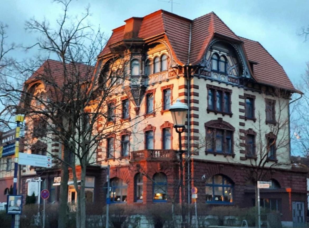 Hotel Krone Arnstadt Bagian luar foto