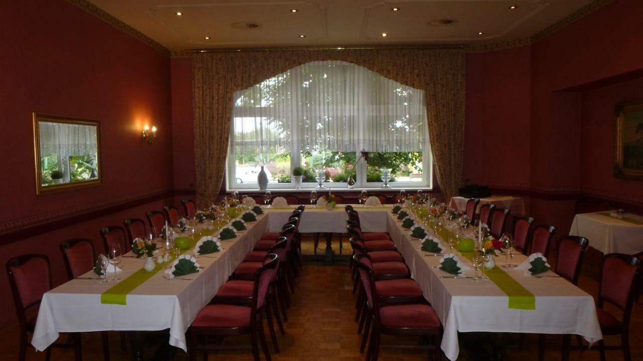 Hotel Krone Arnstadt Bagian luar foto